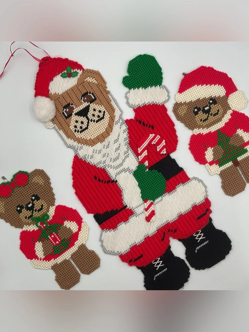 Vtg Christmas Santa Bear Wall Hanging Plastic Yarn Needlepoint Folk Art Decor